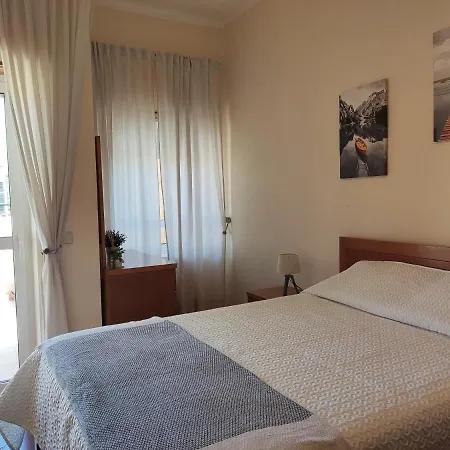 아파트 By The Beach! With Large Balcony!