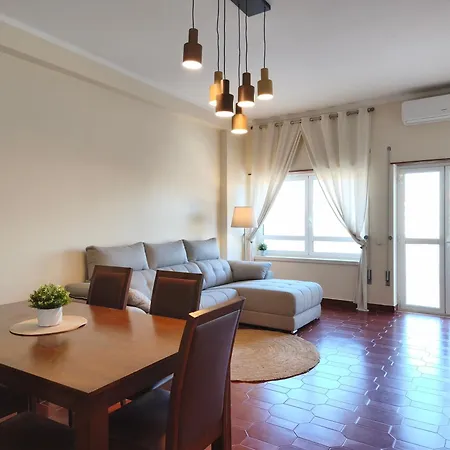 아파트 By The Beach! With Large Balcony! *